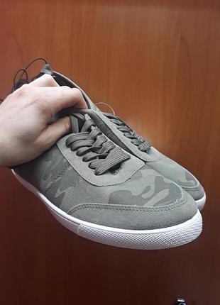 Кроссы камуфляжные