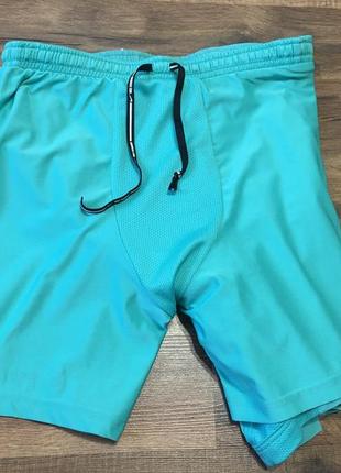 Шорты женские nike dri-fit,спорт,р.м,оригинал5 фото