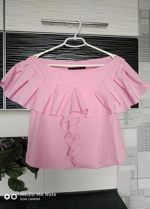 Блуза с воланом