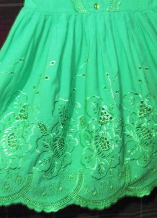 Праздничное легкое батистовое платье разм. 134 (на 9-11 лет)3 фото