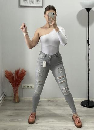 Джинсы синие рваные denim co3 фото
