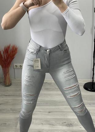 Джинсы синие рваные denim co6 фото