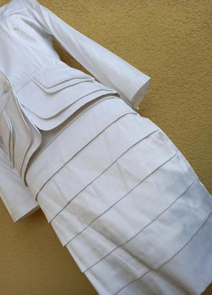 Нарядный белый женский костюм пиджак юбка2 фото