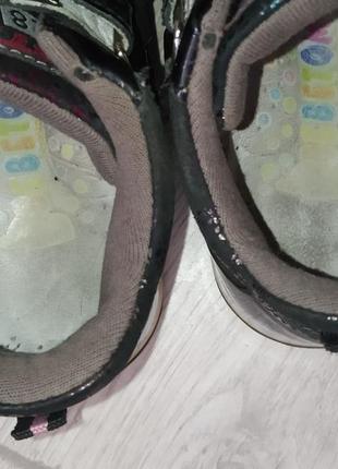 Стильні актуальні черевики 5