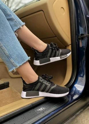 Кроссовки adidas nmd r1 black/white кросівки