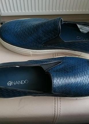 Кожаные туфли слипоны

nando3 фото