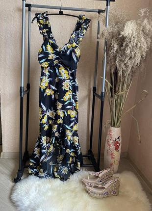 Стильне асиметричне плаття з оборками boohoo в квітковий принт.5 фото