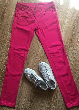 Розовые джинсы скинни от denim co2 фото