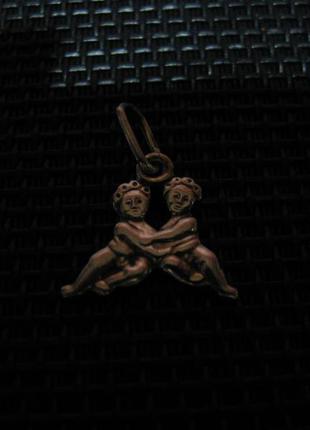 Зидьбак близнецы, отменная детализация