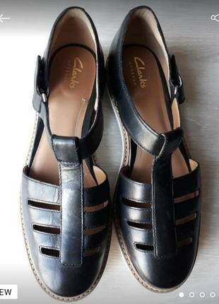 Кожаные туфли clarks