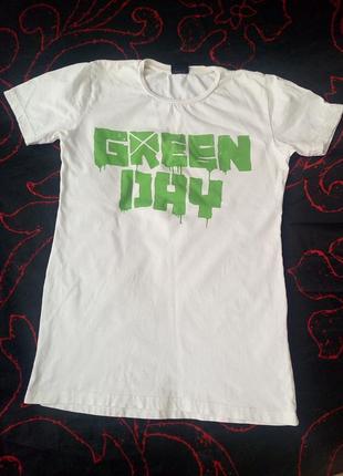 Стильная,фирменная молодежная футболка.green day.