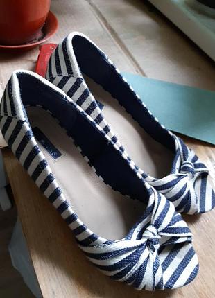 Летние туфли б/у р39,5