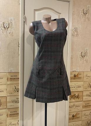 Платье в клетку