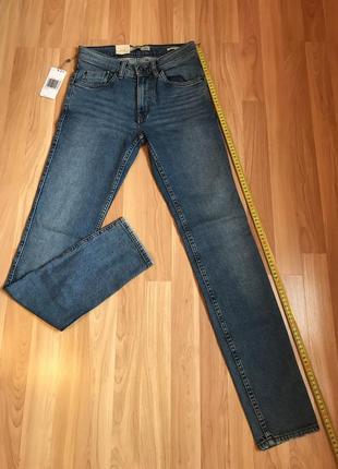 Джинси
