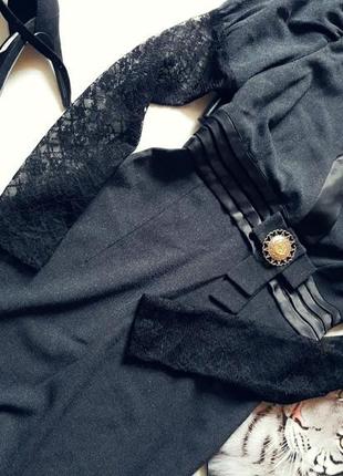 Платье теплое темно серое, рукав фонарик, кружевной3 фото