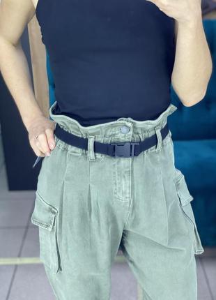 Джинсы бананы