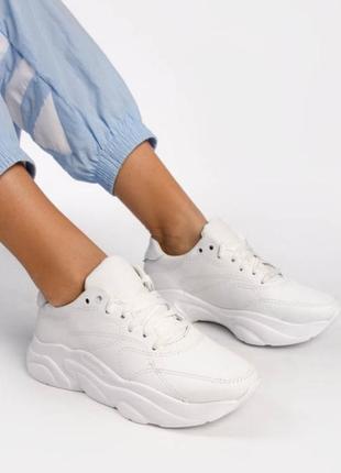 Жіночі білі кросівки натуральна шкіра3 фото