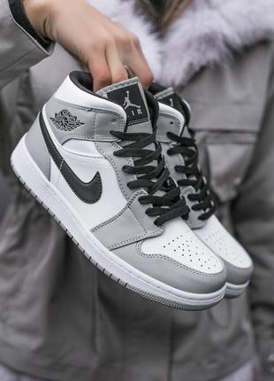 Кроссовки женские nike air jordan retro 1 high white\grey2 фото