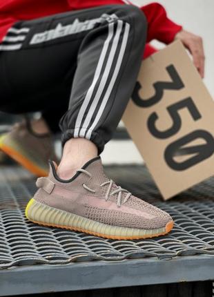 Классные мужские кроссовки в нереальной расцветке adidas yeezy boost 350 унисекс