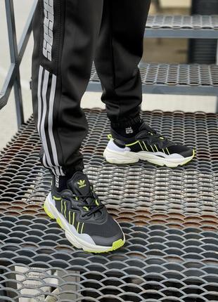 Стильні чоловічі кросівки adidas ozweego чорні6 фото