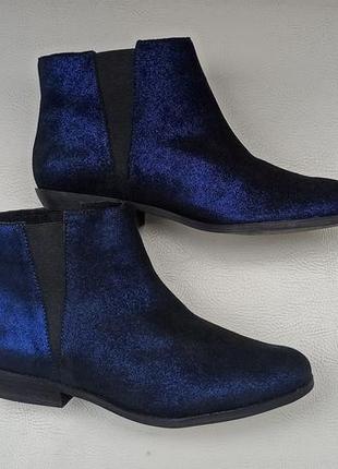 Черевики andre