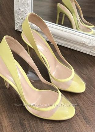 Босоніжки   gianvito rossi оригінал