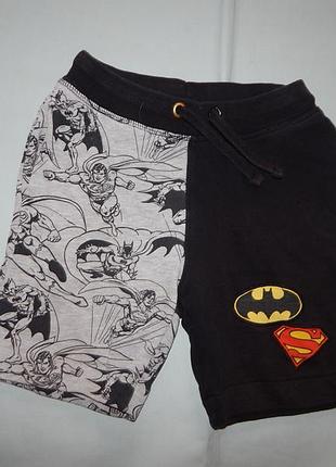 Шорты модные трикотажные на 4-5 лет comics