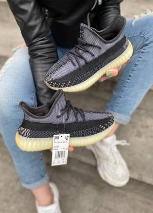 Кроссовки adidas yeezy boost 350 v2 carbon1 фото