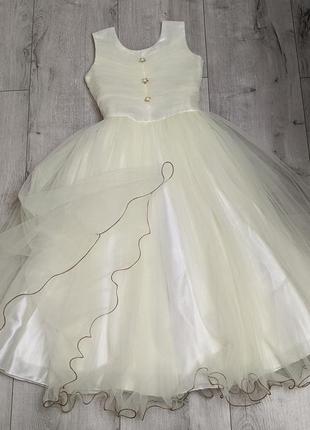 Бальное нарядное платье принцессы, фатин  +/- 10-11 лет, пышная юбка, ретро фотосессия
