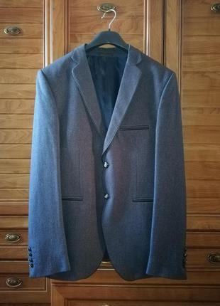 Отличный шерстяной пиджак slim fit в стиле casual бренда pierre carlos1 фото
