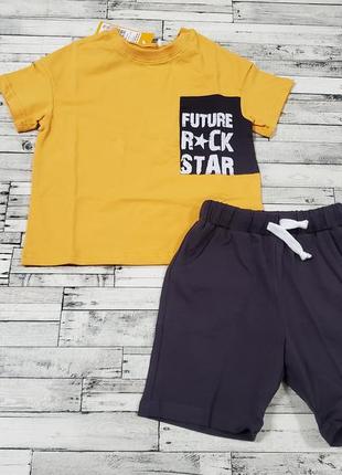 Яркий костюмчик бемби