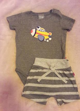 Костюм боді шорти