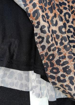 Сетчатое платье в тигровый принт с расклешенными рукавами6 фото