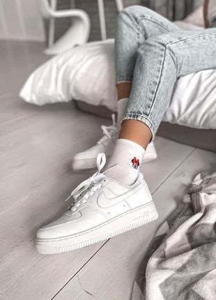 Женские кроссовки nike air force 1