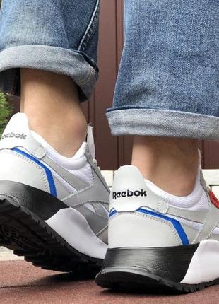 Р.44   кроссовки reebok (бело/серо/красные)3 фото