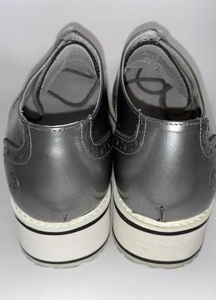 Кожаные серебристые туфли bronx8 фото
