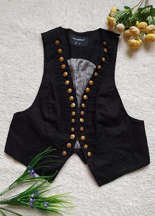 Стильная желетка atmosphere