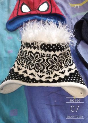 Зимові шапки3 фото