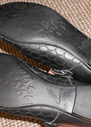 Туфли clarks. размер 39 (25,5 cм)3 фото