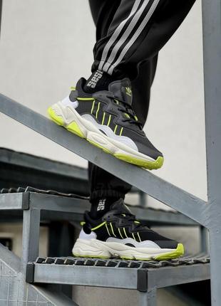 Мужские кроссовки adidas ozweego black neon