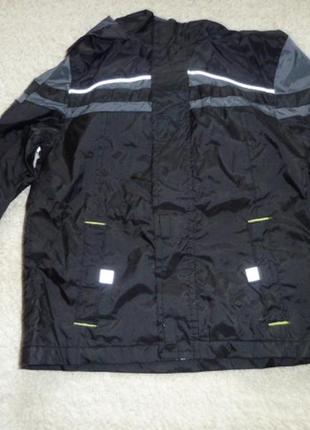 Куртка ветровка на 5-6 лет debenhams  подкладка-сеточка3 фото
