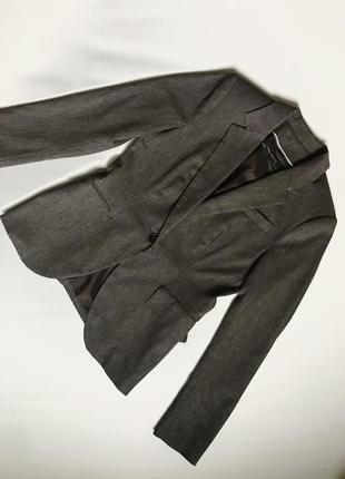 Жіночий піджак zara