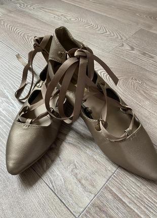 Стильные бронзовые балетки с плетением балетки с лентами 🎀4 фото