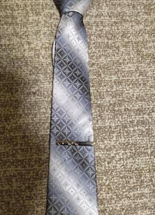 Чоловічий костюм+краватка 48р.10 фото