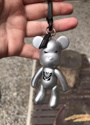 Брелок bearbrick, прикраса для ключів, підвіска "ведмедик silver" в стилі трансформери2 фото