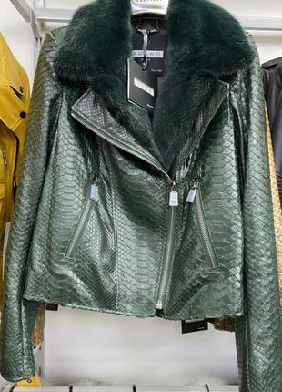 Куртка из питона