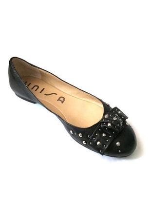 Стильные балетки unisa из натуральной кожи с метал. вставками из сша.