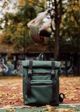 Прочный мега стильный зеленый мужской рюкзак roll top2 фото