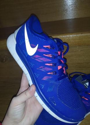 Оригінальні кросівки nike free