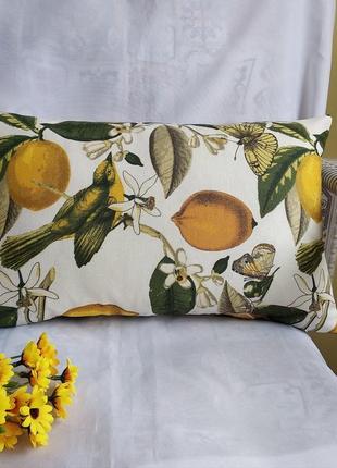 Декоративна наволочка 30*45  з лимонами з декоративної тканини